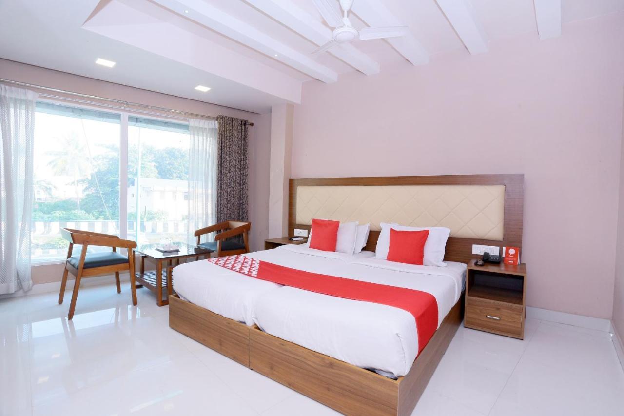 Kochi Oyo Flagship 25093 Hotel Thamam מראה חיצוני תמונה